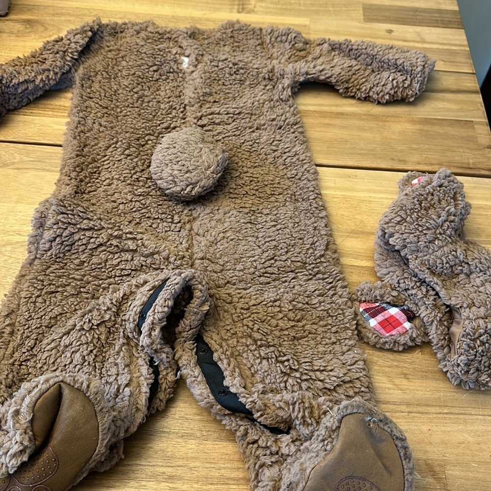 SPIRIT HALLOWEEN cuddly bear costume - Picture 6 of 6